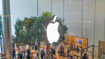 Apple takes legal action in UK data privacy row
