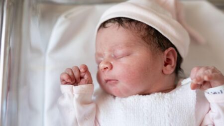 NHS plans to DNA test all babies to assess disease risk