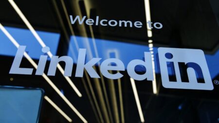 LinkedIn sues ProAPIs for using 1M fake accounts to scrape user data