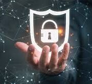 Lee Calls for Data Breach Class-Action System